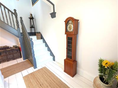 Picture 4